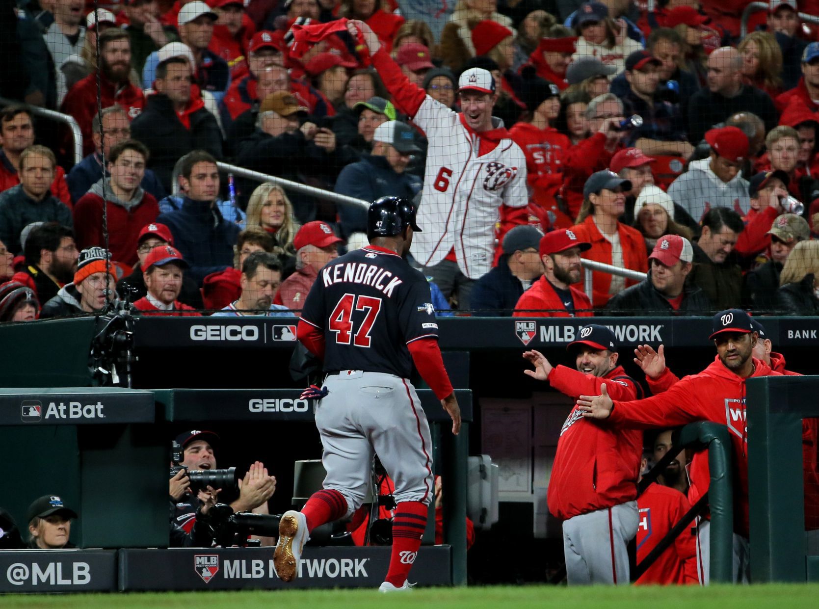 Washington Nationals vs St. Louis Cardinals, Game 1 NLCS in St. Louis